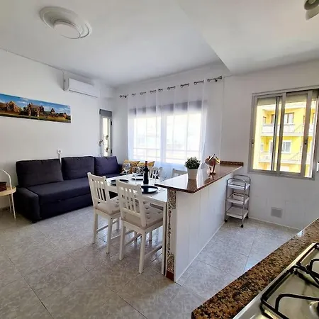 Apartman Comodo En El Centro De Cullera, Playa 700 Metros Cullera