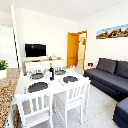 Apartment Comodo En El Centro De Cullera, Playa 700 Metros Cullera