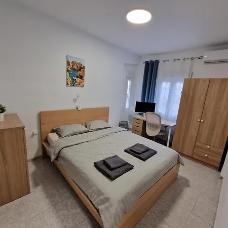 Comodo En El Centro De Cullera, Playa 700 Metros * 库列拉