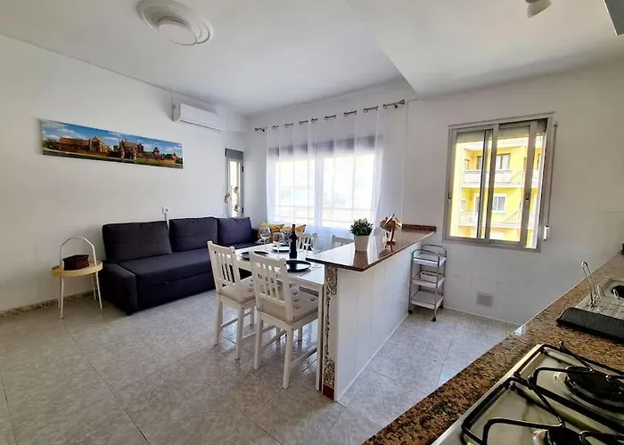 Apartment Comodo En El Centro De Cullera, Playa 700 Metros Cullera